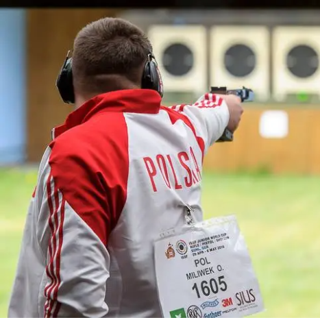 Pistolet